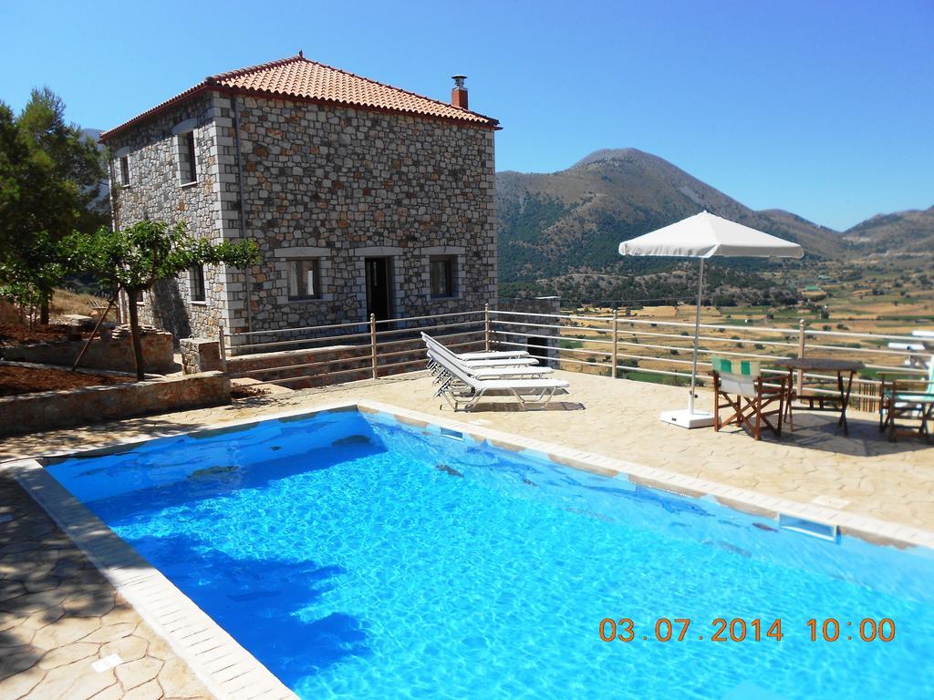 Panorama Askifou Karés